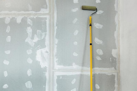 Travaux de pl&acirc;trerie pour une salle de bains impeccable
